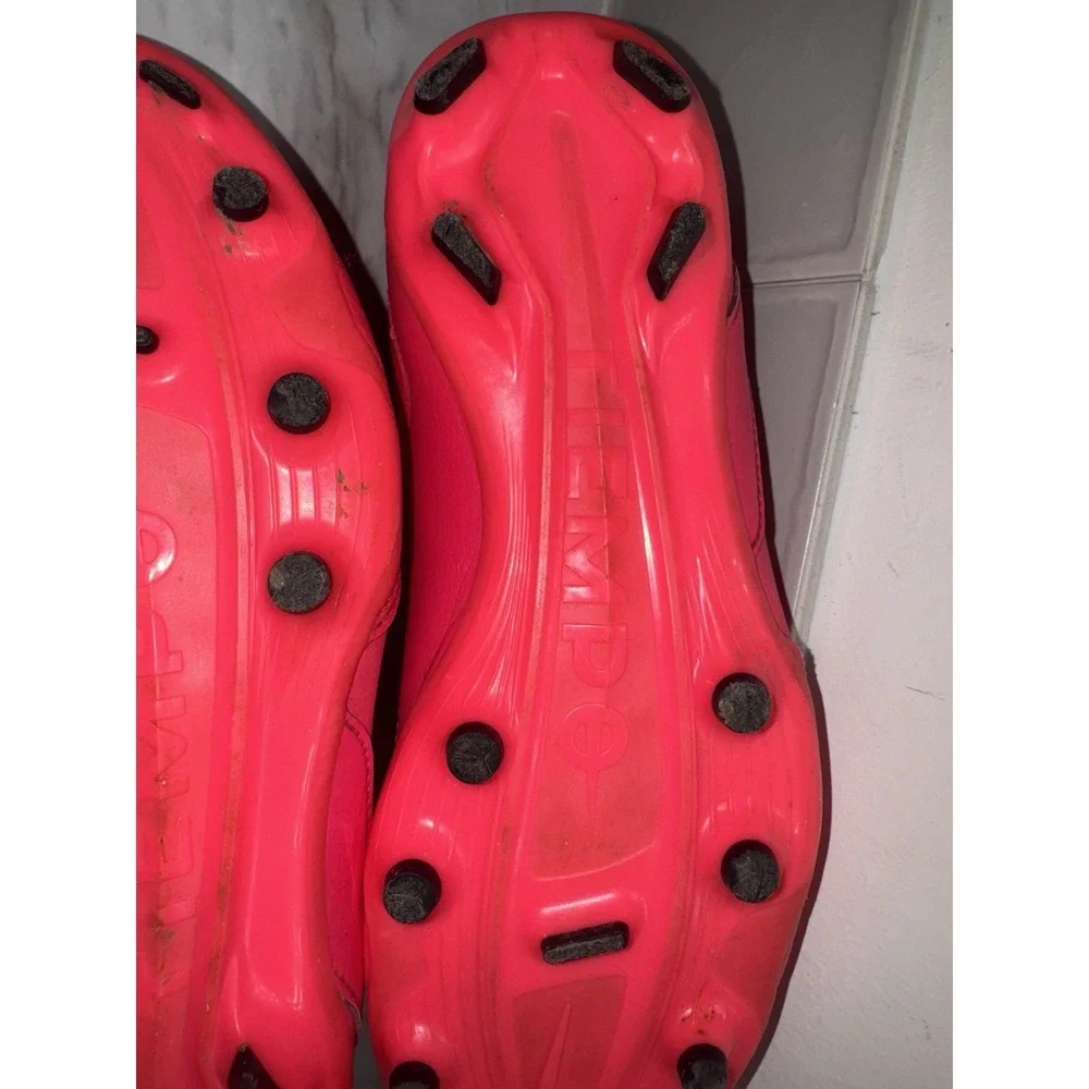 NIKE Tiempo Girl's Size 6.0‎ Youth Pink Black Soccer Cleats Shoes 6.0Y